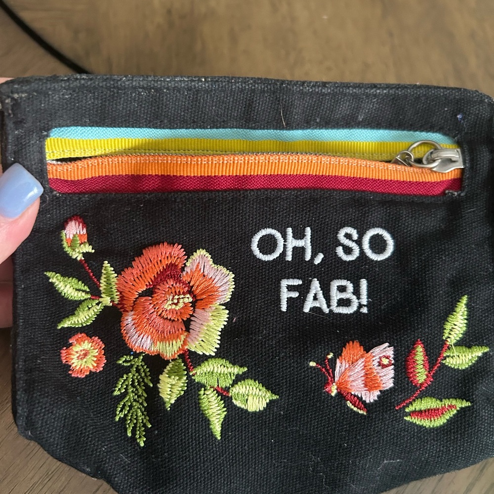 Oh, So Fab! Black Embroidered Women's Cosmetic Bag, NWOT, 7x6, Get Organized.